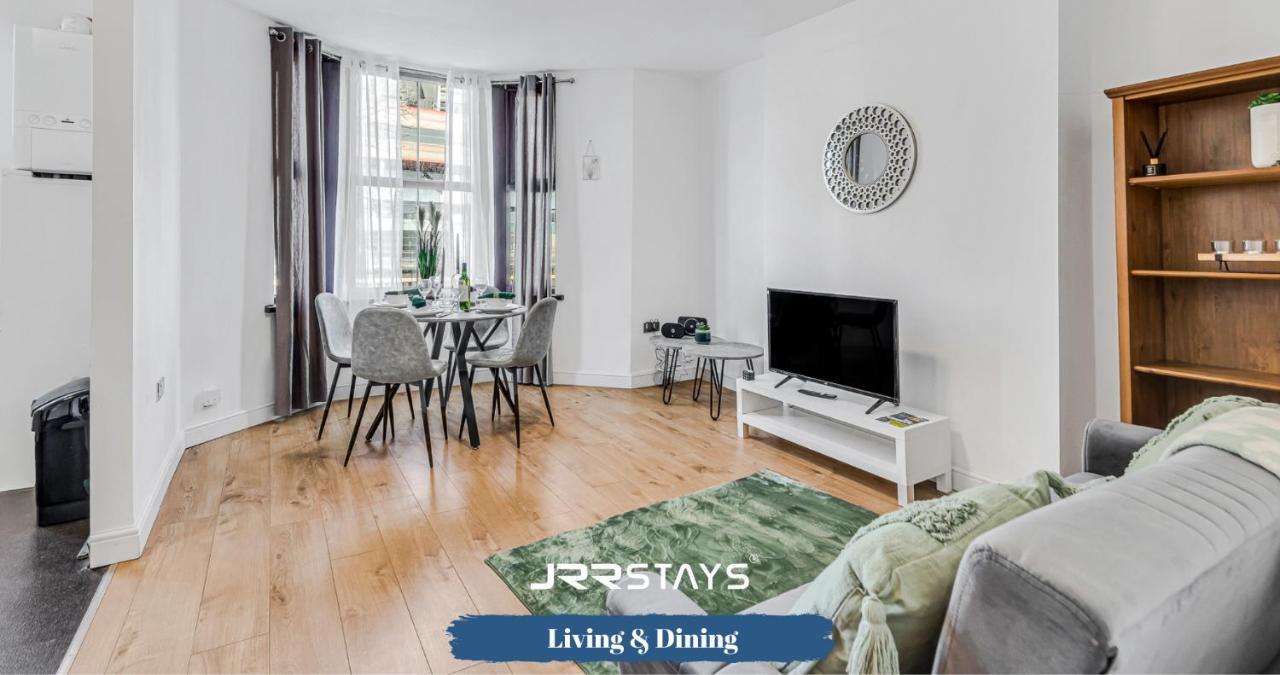 Cardiff Stylish 2 Bedroom Sleeps 6 Wi-Fi - Jrr Stays Buitenkant foto