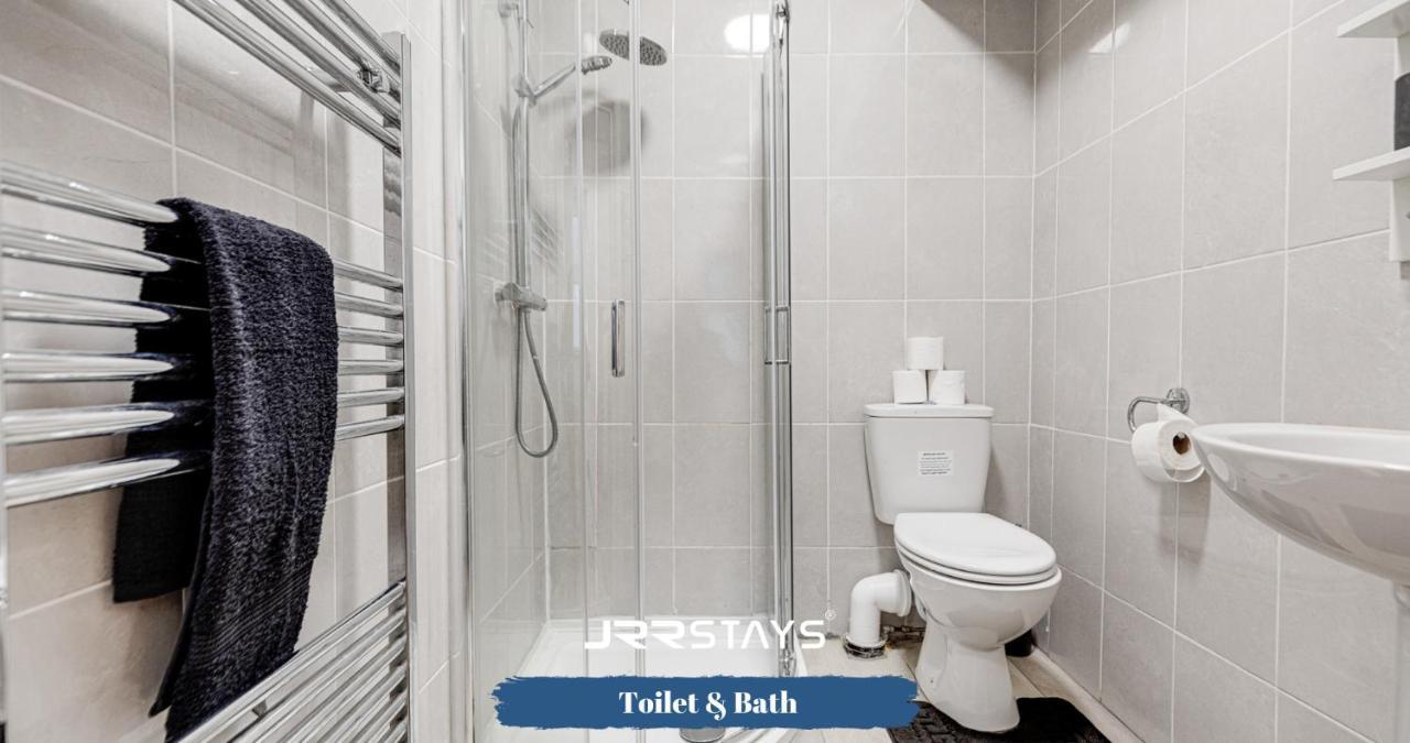 Cardiff Stylish 2 Bedroom Sleeps 6 Wi-Fi - Jrr Stays Buitenkant foto